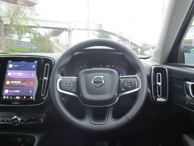 ボルボ ＸＣ４０ アルティメット Ｂ４ ＡＷＤ ４ＷＤ R4年 (関東) 99