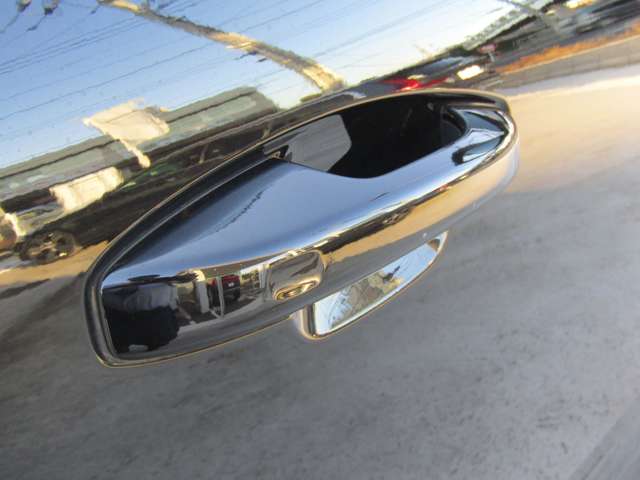 ボルボ ＸＣ４０ Ｂ４ ＡＷＤ Ｒデザイン ４ＷＤ R3年 (関東) 99