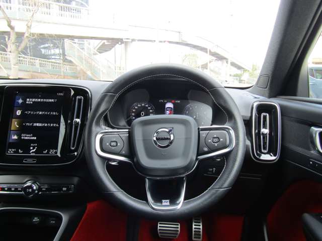 ボルボ ＸＣ４０ Ｔ４ ＡＷＤ Ｒデザイン ４ＷＤ R2年 (関東) 99