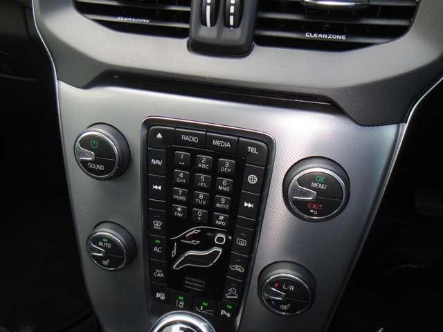 ボルボ Ｖ４０クロスカントリー Ｔ５ ＡＷＤ サマム ４ＷＤ H29年 (東北) 99