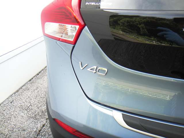 ボルボ Ｖ４０クロスカントリー Ｔ５ ＡＷＤ サマム ４ＷＤ H29年 (東北) 99