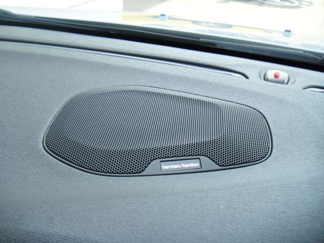 ボルボ Ｖ４０クロスカントリー Ｔ５ ＡＷＤ サマム ４ＷＤ H29年 (東北) 99