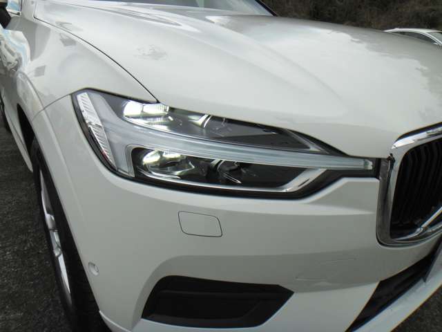 ボルボ ＸＣ６０ Ｄ４ ＡＷＤ モメンタム ディーゼルターボ ４ＷＤ H30年 (東北) 99