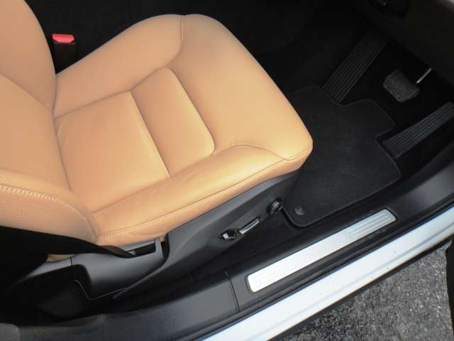 ボルボ ＸＣ６０ Ｄ４ ＡＷＤ モメンタム ディーゼルターボ ４ＷＤ H30年 (東北) 99