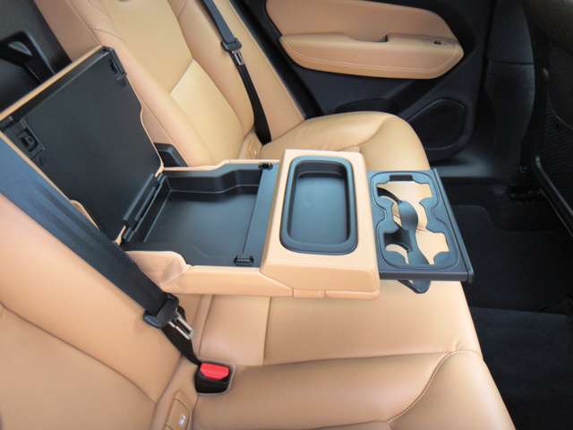 ボルボ ＸＣ６０ Ｄ４ ＡＷＤ モメンタム ディーゼルターボ ４ＷＤ H30年 (東北) 99