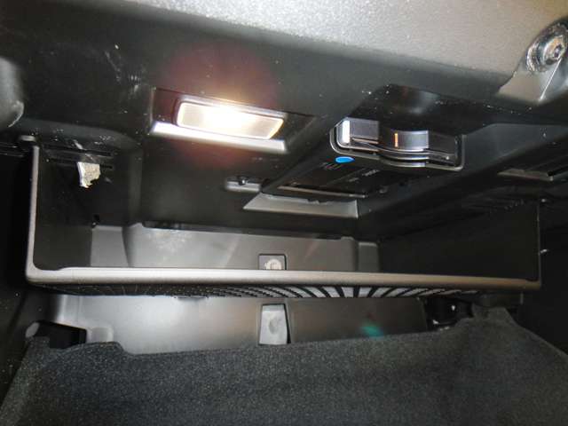 ボルボ ＸＣ６０ Ｄ４ ＡＷＤ モメンタム ディーゼルターボ ４ＷＤ H30年 (東北) 99