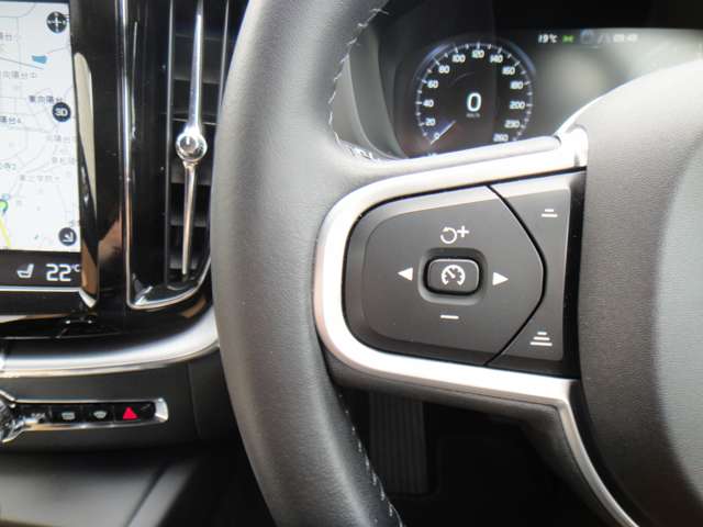 ボルボ ＸＣ６０ Ｄ４ ＡＷＤ モメンタム ディーゼルターボ ４ＷＤ H30年 (東北) 99