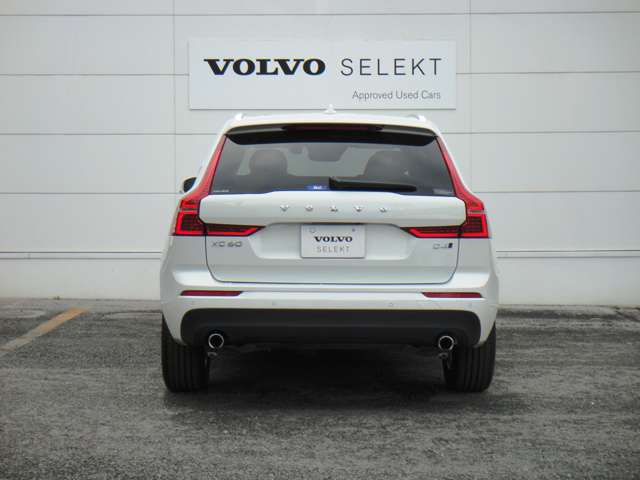 ボルボ ＸＣ６０ Ｄ４ ＡＷＤ モメンタム ディーゼルターボ ４ＷＤ H30年 (東北) 99