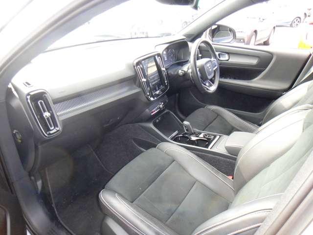 ボルボ ＸＣ４０ Ｔ４ ＡＷＤ Ｒデザイン ４ＷＤ R1年 (東北) 99