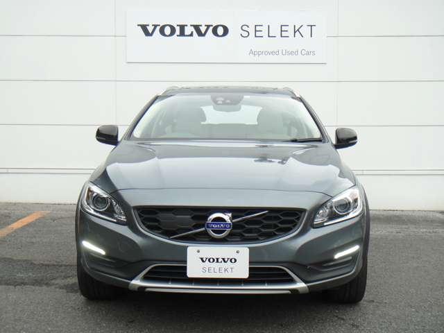 ボルボ Ｖ６０クロスカントリー Ｔ５ ＡＷＤ クラシック ４ＷＤ H30年 (東北) 99