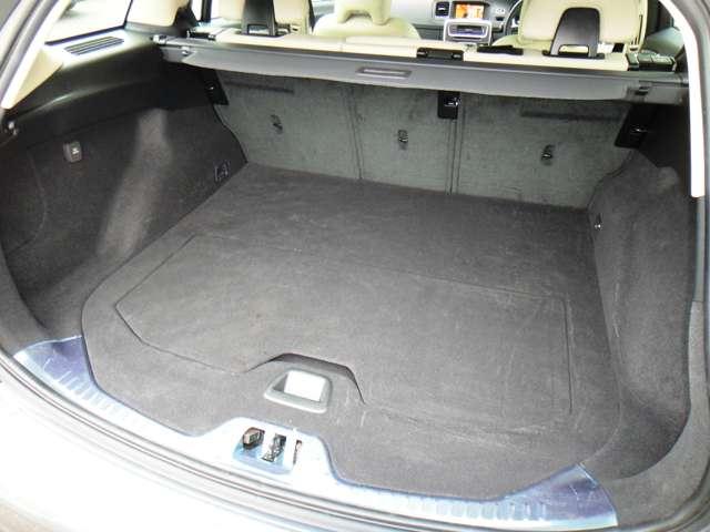 ボルボ Ｖ６０クロスカントリー Ｔ５ ＡＷＤ クラシック ４ＷＤ H30年 (東北) 99