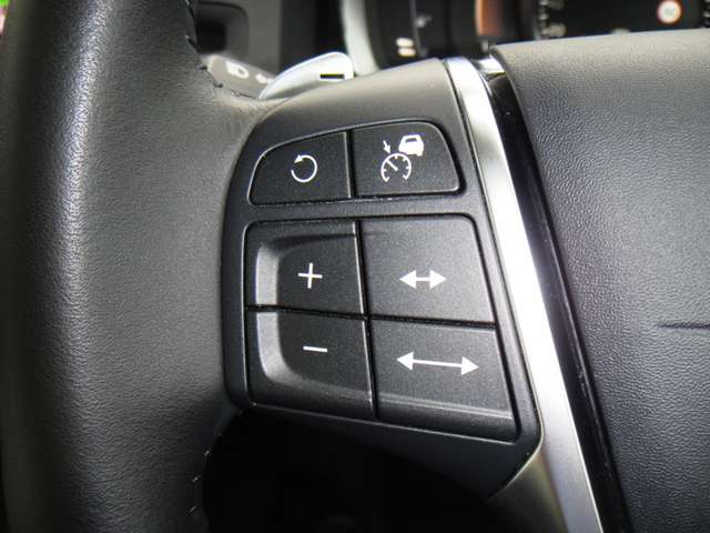 ボルボ Ｖ６０クロスカントリー Ｔ５ ＡＷＤ クラシック ４ＷＤ H30年 (東北) 99