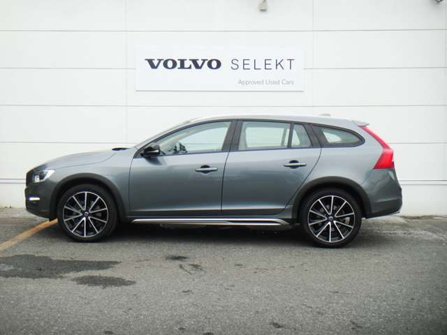 ボルボ Ｖ６０クロスカントリー Ｔ５ ＡＷＤ クラシック ４ＷＤ H30年 (東北) 99