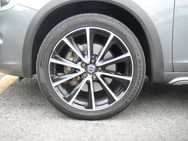 ボルボ Ｖ６０クロスカントリー Ｔ５ ＡＷＤ クラシック ４ＷＤ H30年 (東北) 99