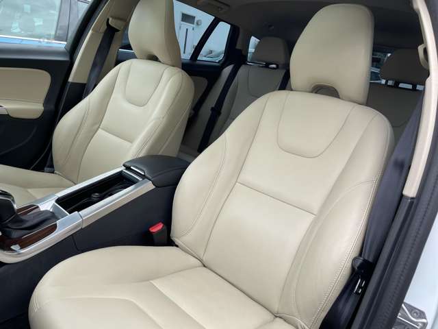 ボルボ Ｖ６０クロスカントリー Ｄ４ クラシック ディーゼルターボ H30年 (東北) 99