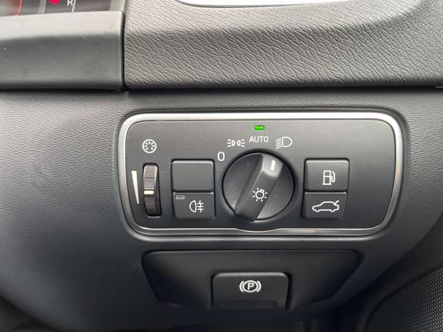 ボルボ Ｖ６０クロスカントリー Ｄ４ クラシック ディーゼルターボ H30年 (東北) 99