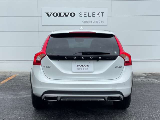 ボルボ Ｖ６０クロスカントリー Ｄ４ クラシック ディーゼルターボ H30年 (東北) 99