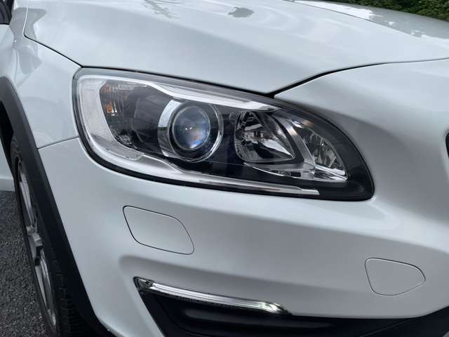 ボルボ Ｖ６０クロスカントリー Ｄ４ クラシック ディーゼルターボ H30年 (東北) 99