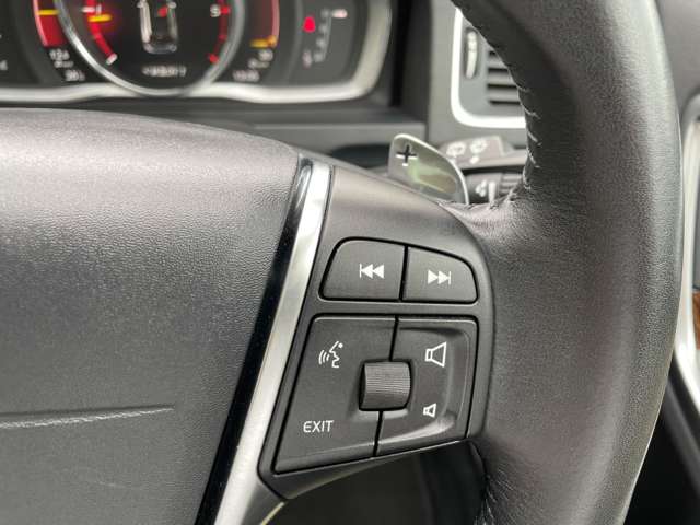 ボルボ Ｖ６０クロスカントリー Ｄ４ クラシック ディーゼルターボ H30年 (東北) 99