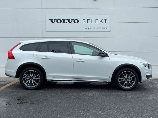 ボルボ Ｖ６０クロスカントリー Ｄ４ クラシック ディーゼルターボ H30年 (東北) 99