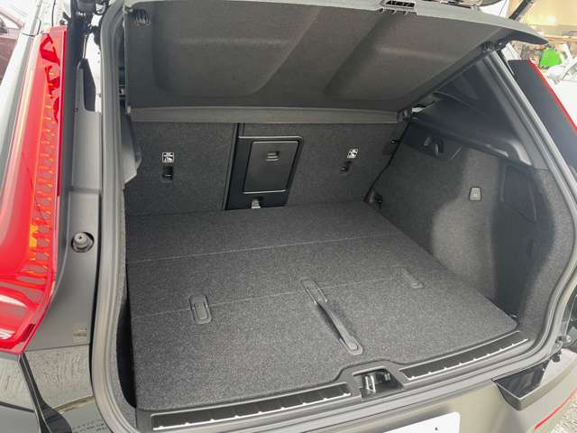 ボルボ ＸＣ４０ アルティメット Ｂ４ ＡＷＤ ４ＷＤ R5年 (東北) 99