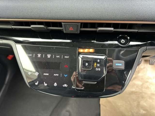 日産 サクラ Ｘ R4年 (東海) 99