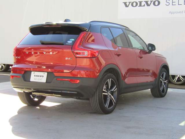ボルボ ＸＣ４０ Ｂ４ ＡＷＤ Ｒデザイン ４ＷＤ R3年 (関東) 99