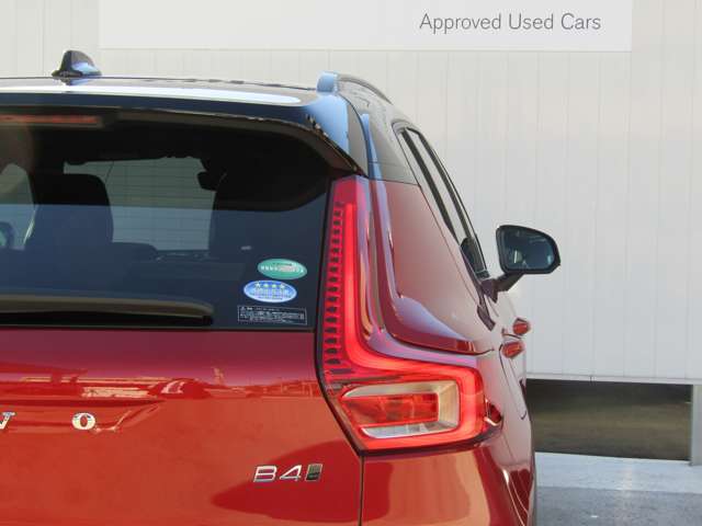 ボルボ ＸＣ４０ Ｂ４ ＡＷＤ Ｒデザイン ４ＷＤ R3年 (関東) 99