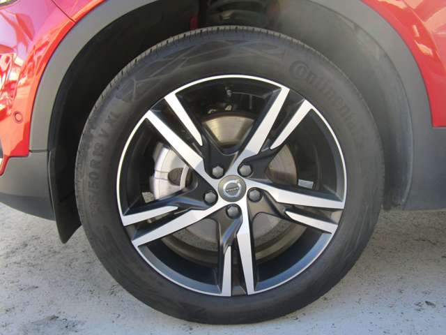 ボルボ ＸＣ４０ Ｂ４ ＡＷＤ Ｒデザイン ４ＷＤ R3年 (関東) 99