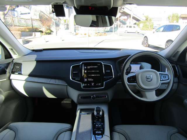 ボルボ ＸＣ９０ Ｂ６ ＡＷＤ インスクリプション ４ＷＤ R3年 (関東) 99