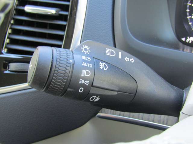 ボルボ ＸＣ９０ Ｂ６ ＡＷＤ インスクリプション ４ＷＤ R3年 (関東) 99