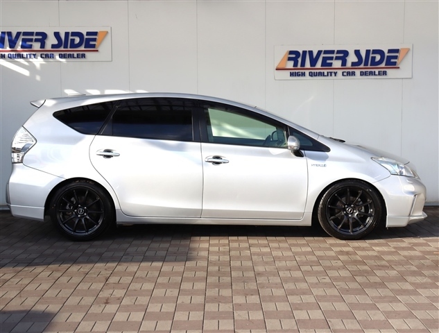 トヨタ プリウスΑ １．８ Ｇ ツーリングセレクション H25年 (関東) 99