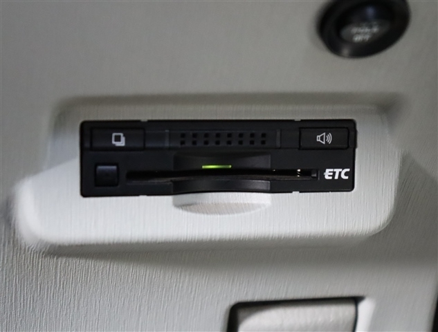 トヨタ プリウスΑ １．８ Ｇ ツーリングセレクション H25年 (関東) 99