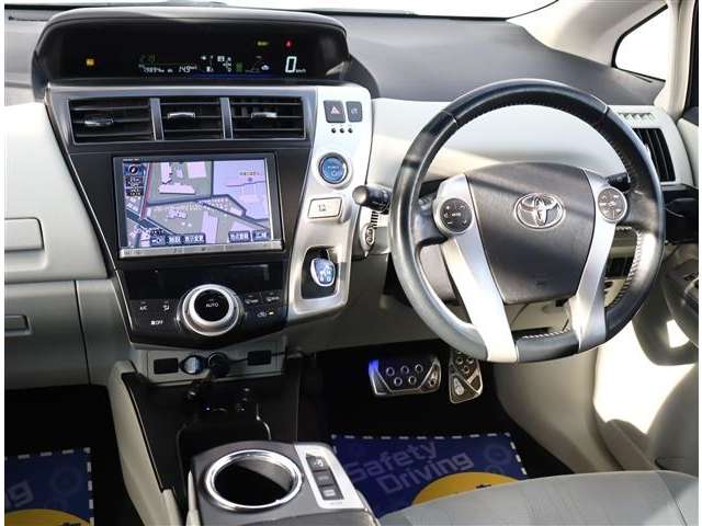 トヨタ プリウスΑ １．８ Ｇ ツーリングセレクション H25年 (関東) 99