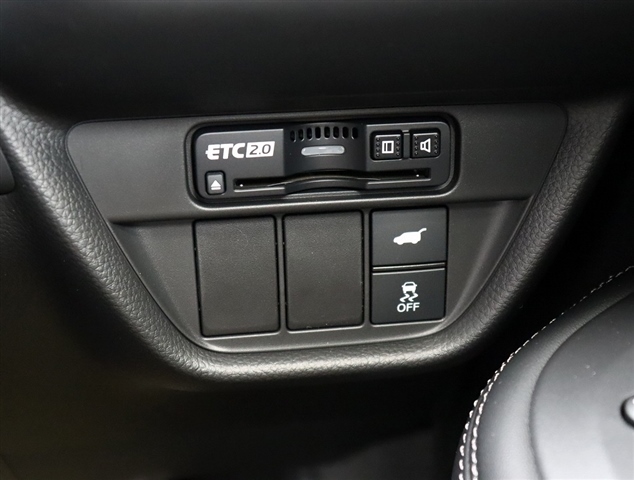 ホンダ ＺＲ−Ｖ １．５ Ｚ R5年 (関東) 99