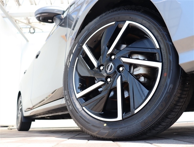 日産 ノート １．２ Ｘ R3年 (関東) 99