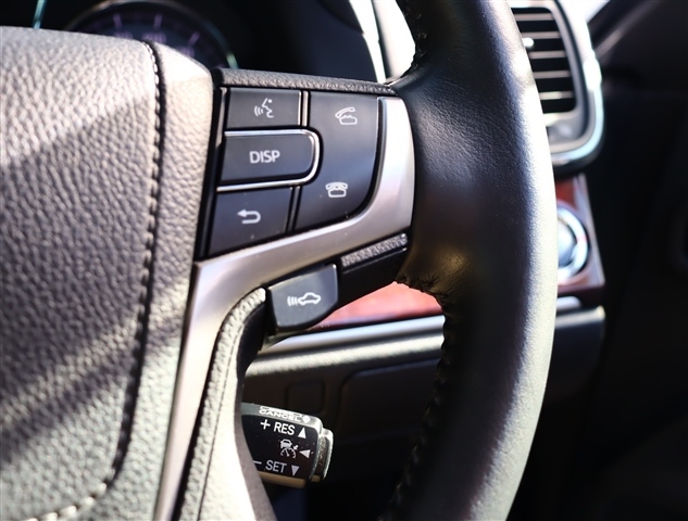 トヨタ クラウンマジェスタ　ハイブリッド ３．５ Ｆバージョン H25年 (関東) 99