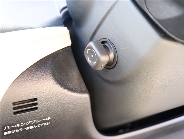 トヨタ クラウンマジェスタ　ハイブリッド ３．５ Ｆバージョン H25年 (関東) 99