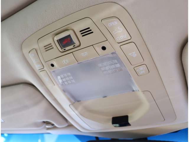 トヨタ クラウンマジェスタ　ハイブリッド ３．５ Ｆバージョン H25年 (関東) 99