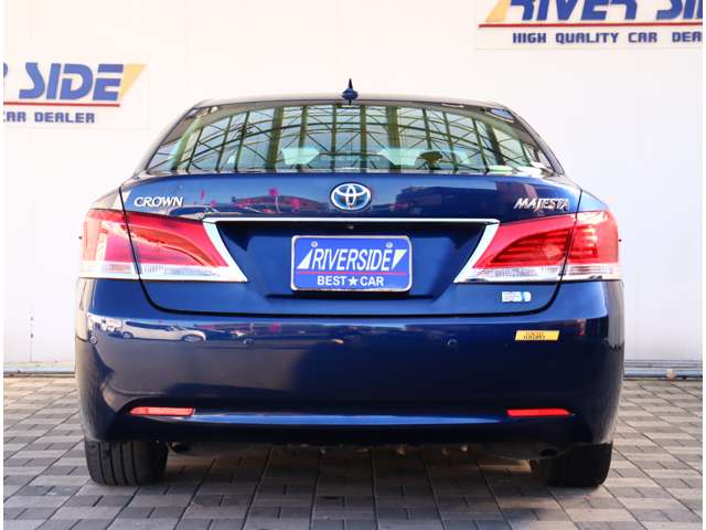 トヨタ クラウンマジェスタ　ハイブリッド ３．５ Ｆバージョン H25年 (関東) 99