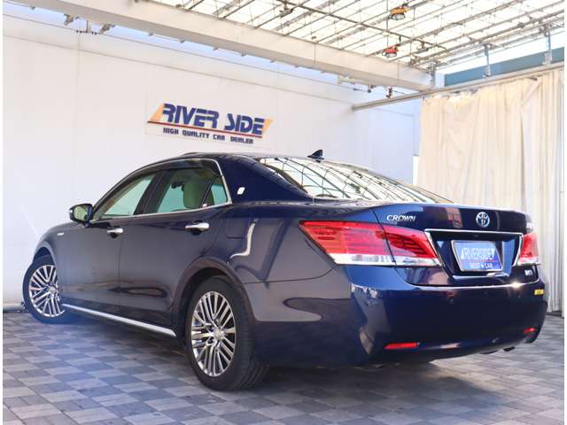 トヨタ クラウンマジェスタ　ハイブリッド ３．５ Ｆバージョン H25年 (関東) 99