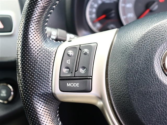 トヨタ ヴィッツ １．５ ＲＳ H27年 (関東) 99