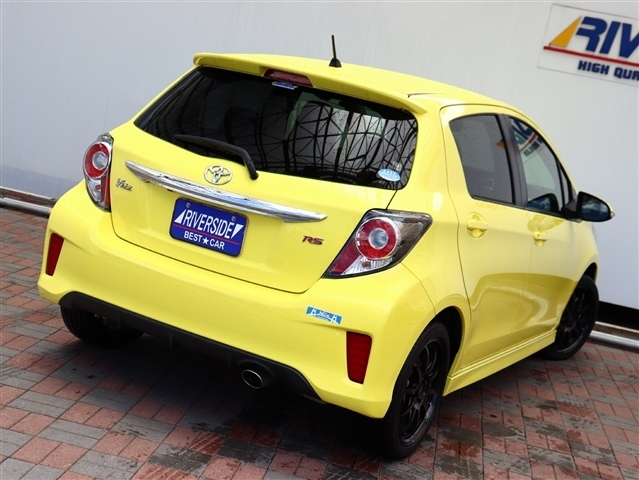 トヨタ ヴィッツ １．５ ＲＳ H27年 (関東) 99