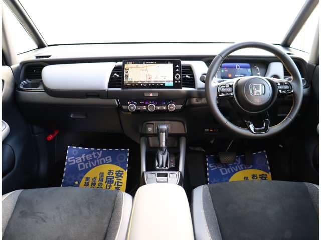 ホンダ フィット　ハイブリッド １．５ Ｅ：ＨＥＶ ＲＳ R5年 (関東) 99