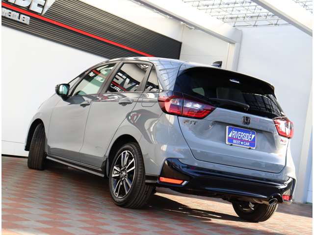 ホンダ フィット　ハイブリッド １．５ Ｅ：ＨＥＶ ＲＳ R5年 (関東) 99