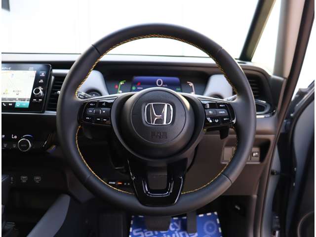 ホンダ フィット　ハイブリッド １．５ Ｅ：ＨＥＶ ＲＳ R5年 (関東) 99