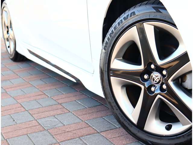 トヨタ プリウス １．８ Ｓ ツーリングセレクション R2年 (関東) 99