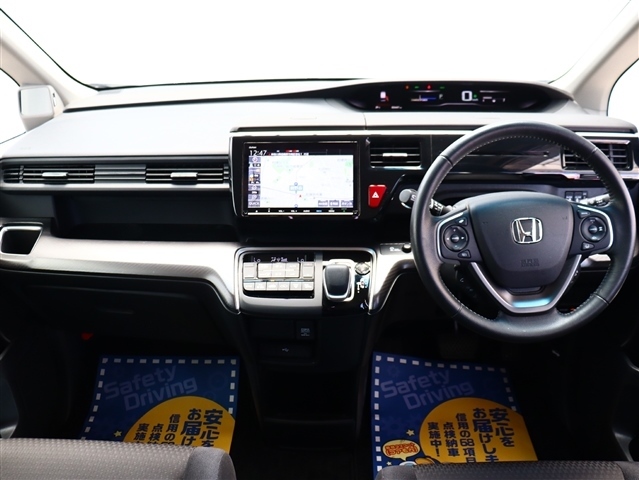ホンダ ステップワゴン　ハイブリッド ２．０ Ｅ：ＨＥＶ スパーダ Ｇ ホンダセンシング R3年 (関東) 99