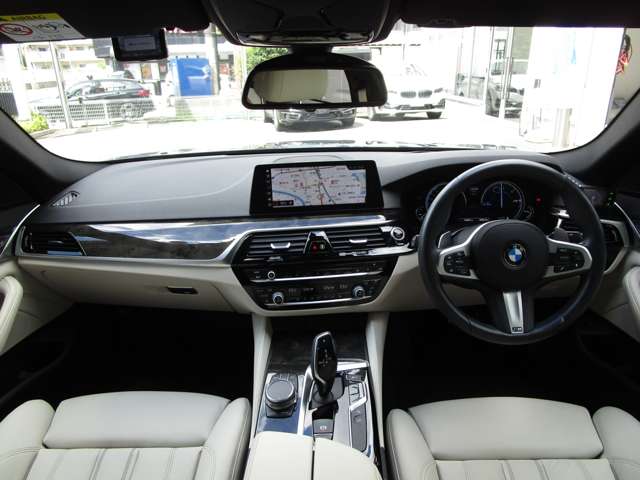 ＢＭＷ ５シリーズ ５３０ｉ　Ｍスポーツ H30年 (近畿) 99