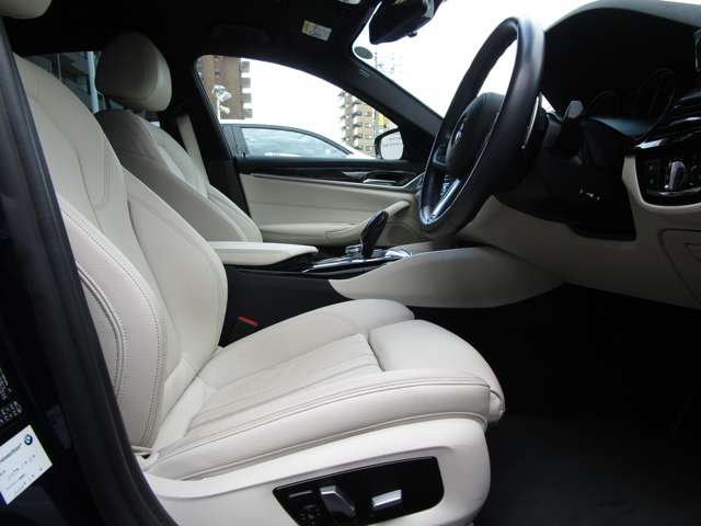 ＢＭＷ ５シリーズ ５３０ｉ　Ｍスポーツ H30年 (近畿) 99